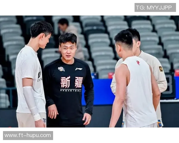 CBA全明星互黑兄弟:王哲林晒未P图的赵睿,场上场下的兄弟情谊与搞笑趣事 CBA全明星互黑兄弟:王哲林晒未P图的赵睿,场上场下的兄弟情谊与搞笑趣事