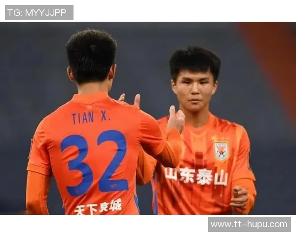 新周海滨+崔鹏，泰山中场双星闪耀陈泽仕有核心潜质争取末轮首秀