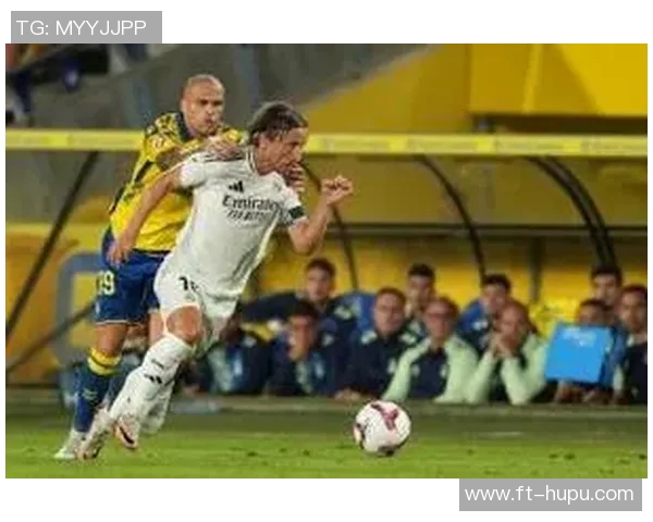 巴尔达诺谈维尼修斯场上过激行为:这对他本人和皇马都没好处 巴尔达诺谈维尼修斯场上过激行为:这对他本人和皇马都没好处